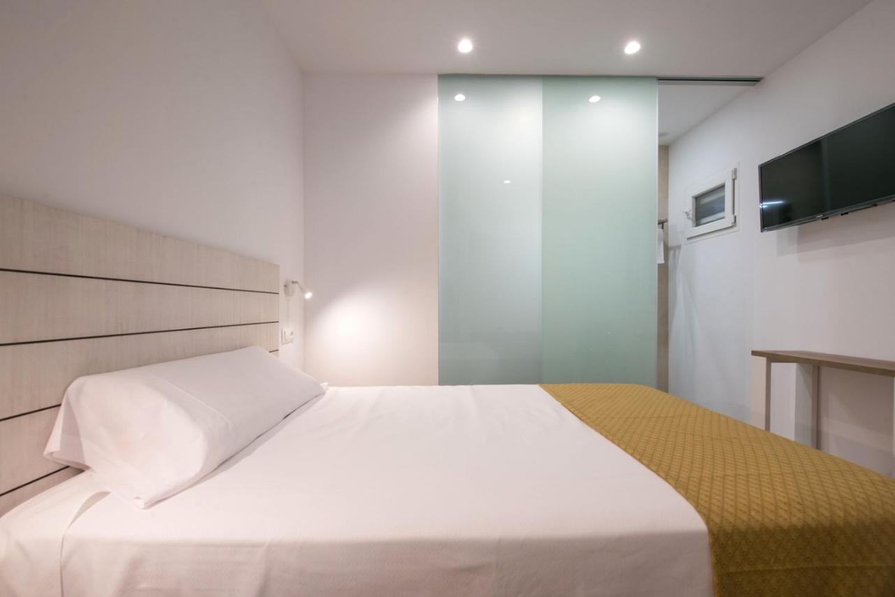 Hostal Beach Santa Pola Ngoại thất bức ảnh